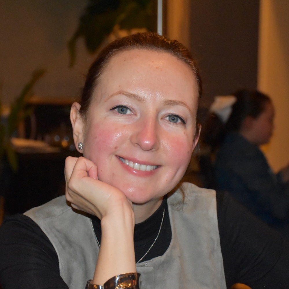 Meet your Posher, Tanya.